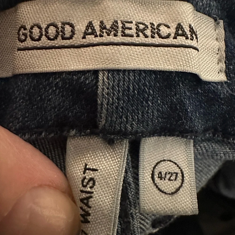 Classic Blue Women's Jeans - Picture 5 of 5